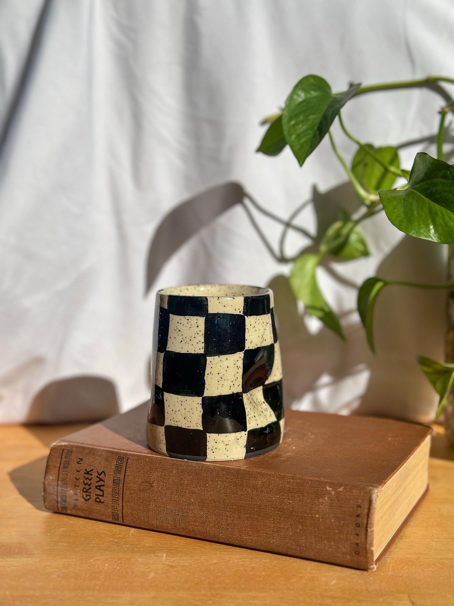 Checkered Ceramic Tumbler – Artisan Cup
