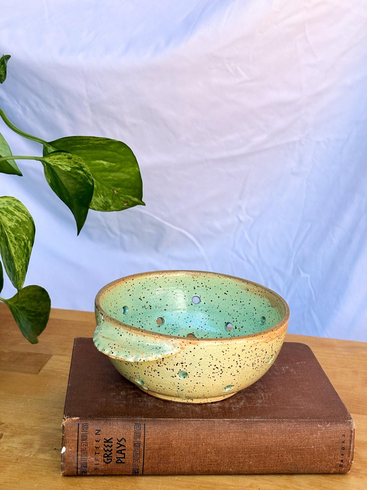 Summer Colander with Rippled Handles | Bright Berry Bowl