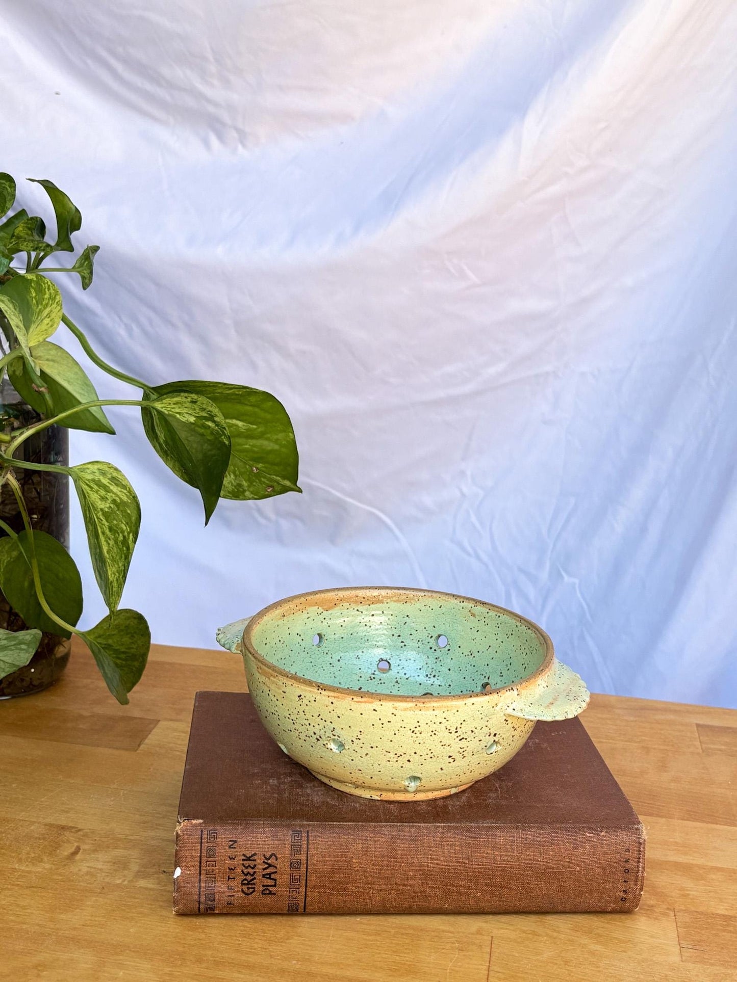 Summer Colander with Rippled Handles | Bright Berry Bowl