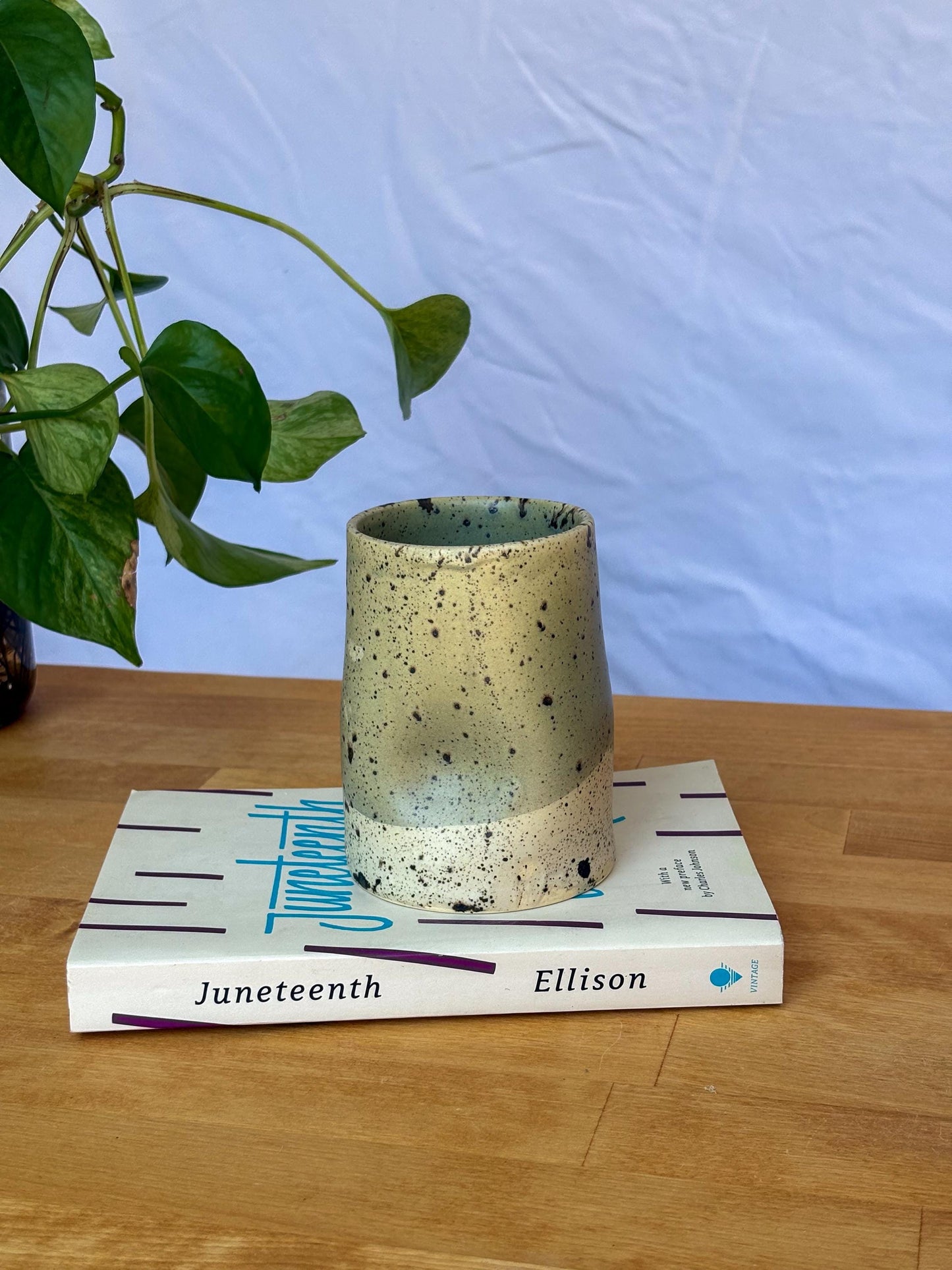 Handmade Speckled Stoneware Tumbler – Minimalist Green & White Ceramic Cup | Wabi-Sabi Inspired Pottery