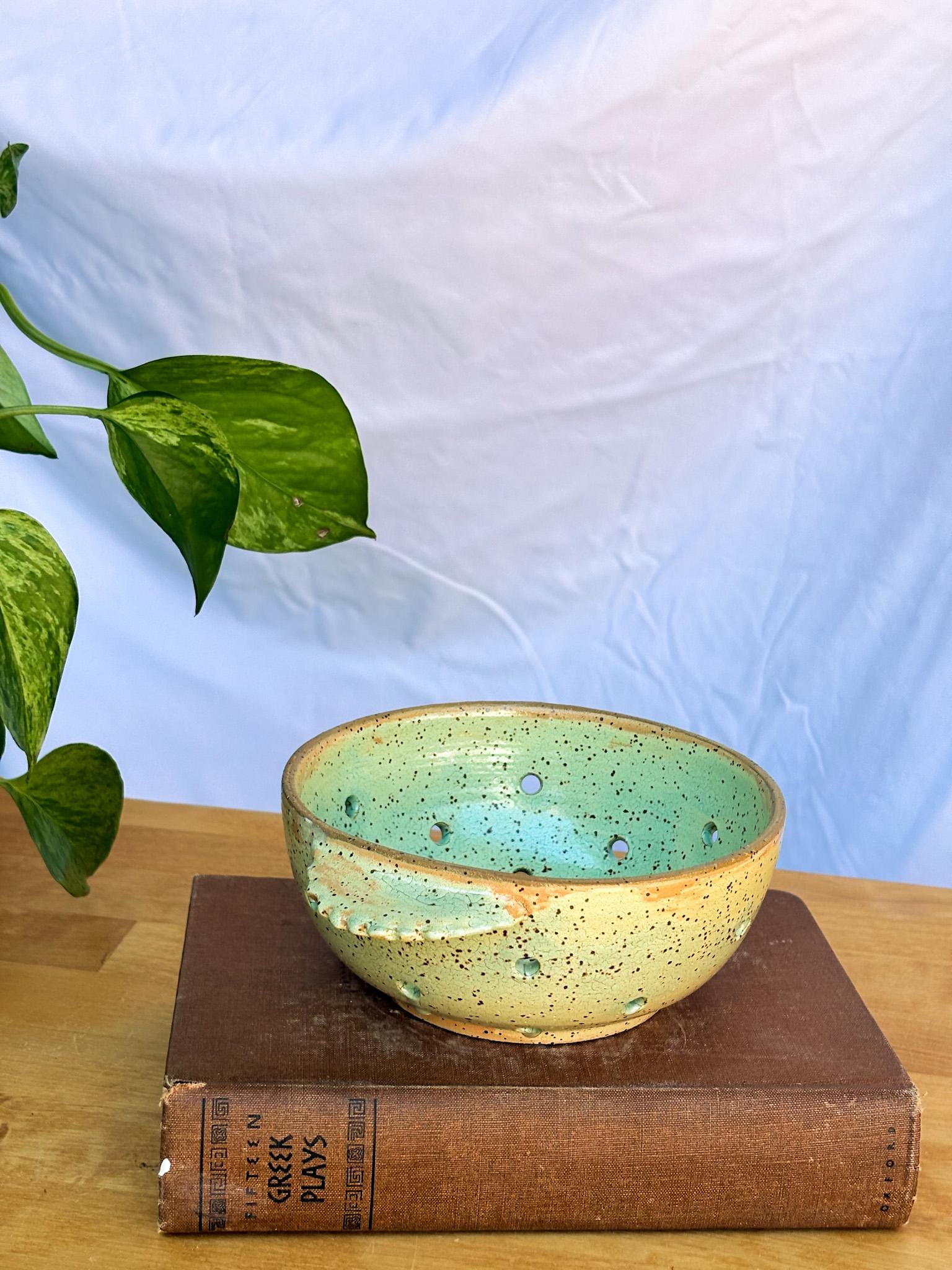 Summer Colander with Rippled Handles | Bright Berry Bowl