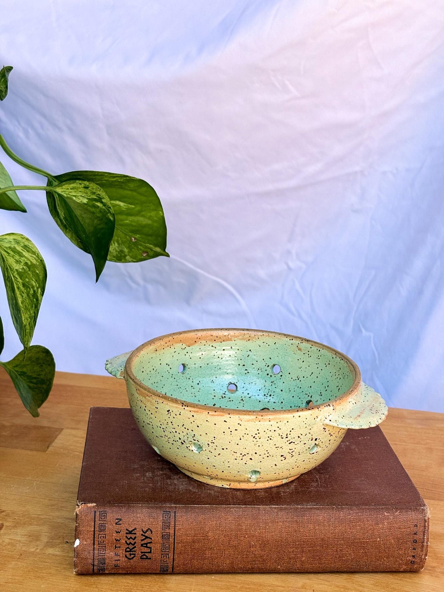 Summer Colander with Rippled Handles | Bright Berry Bowl