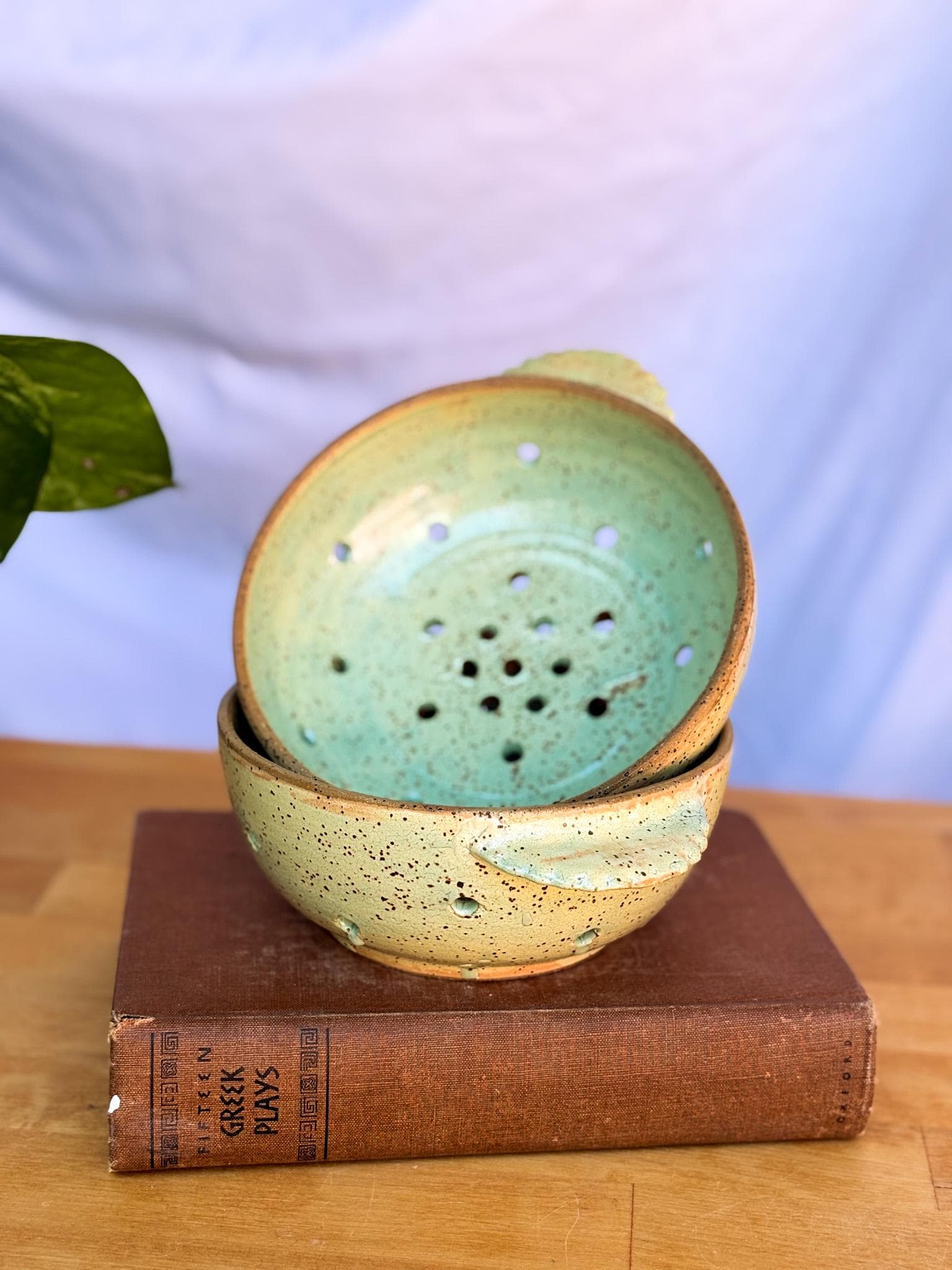 Summer Colander with Rippled Handles | Bright Berry Bowl