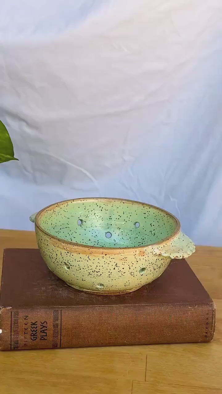 Summer Colander with Rippled Handles | Bright Berry Bowl